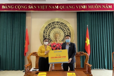 Nam A Bank mang món quà Trung thu ý nghĩa đến trẻ em vùng dịch