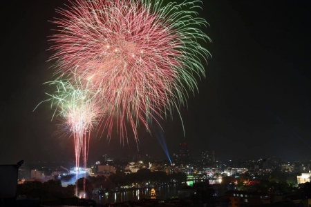 Hà Nội không tổ chức bắn pháo hoa chào đón năm mới 2022