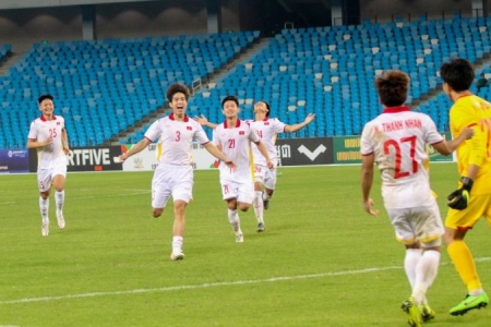 U23 Việt Nam vào chung kết U23 Đông Nam Á bằng tinh thần thép