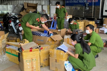 An Giang đẩy mạnh công tác đấu tranh chống buôn lậu, gian lận thương mại và hàng giả trong hoạt động vận tải