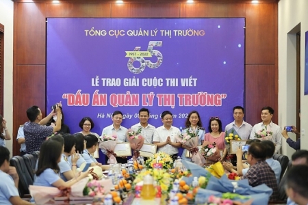 Trao giải cho các tác phẩm xuất sắc trong cuộc thi “Dấu ấn Quản lý thị trường”