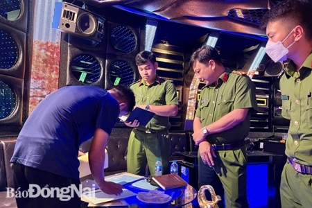Cơ quan chức năng Đồng Nai phát hiện 47 quán karaoke vi phạm về an toàn phòng cháy, chữa cháy