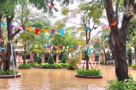 Đà Nẵng: Nhiều trường tại huyện Hòa Vang cho học sinh nghỉ vì ngập nước, mưa lớn