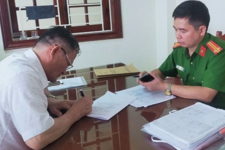 Khởi tố Giám đốc Trung tâm Y tế Nghi Sơn vì trục lợi xét nghiệm Covid-19