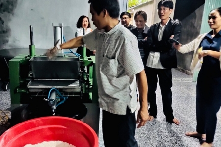 Bình Định hỗ trợ ứng dụng máy móc thiết bị trong sản xuất bánh in