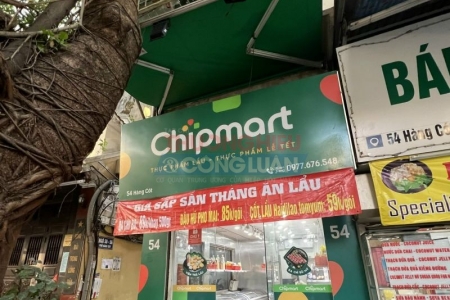 ChipMart Hà Nội bày bán thực phẩm không tem nhãn phụ Tiếng Việt, không hạn sử dụng...