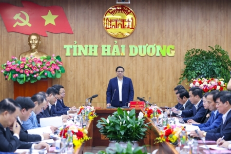 Thủ tướng Phạm Minh Chính làm việc với Ban Thường vụ Tỉnh ủy Hải Dương