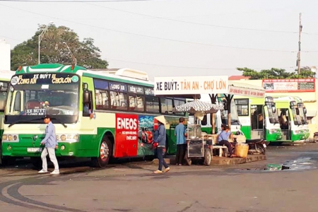 Long An: Triển khai kế hoạch phục vụ nhu cầu đi lại của Nhân dân trong dịp nghỉ lễ