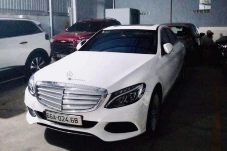 Kiểm điểm, rút kinh nghiệm do sai sót trong vụ xe Mercedes nguyên bản bị rớt đăng kiểm