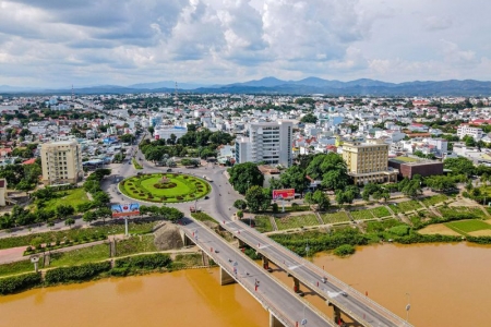 Kon Tum: Triển khai thực hiện quy hoạch, xây dựng, quản lý và phát triển bền vững đô thị