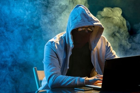 TP. Hồ Chí Minh: Bắt khẩn cấp ‘hacker’ xâm nhập hệ thống ngân hàng chiếm đoạt 10 tỷ đồng