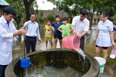 Tăng cường công tác phòng chống dịch bệnh trong mưa lũ, lũ quét, ngập lụt, sạt lở đất