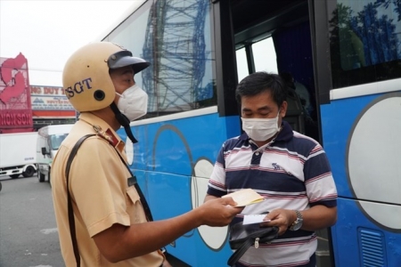 TP. Hồ Chí Minh: Xử lý hơn 5.000 xe khách, ô tô vận tải vi phạm giao thông trong đợt cao điểm