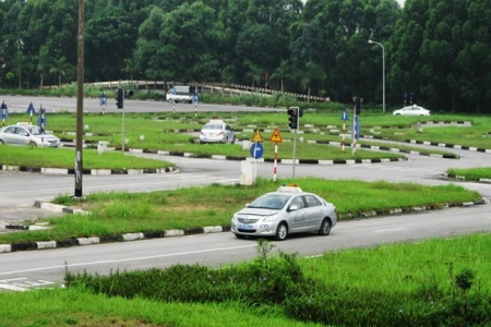 TP. Hồ Chí Minh: Xử lý các trường hợp xây dựng sân tập lái xe vi phạm về đất đai, xây dựng