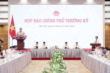 Họp Chính phủ thường kỳ tháng 10: Nền kinh tế tiếp tục xu hướng phục hồi tích cực