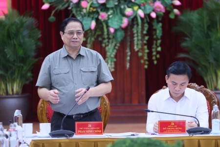 Thủ tướng Phạm Minh Chính làm việc với Ban Thường vụ Tỉnh ủy Thanh Hóa