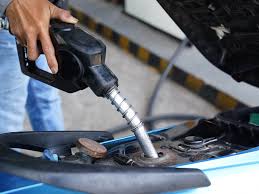 Giá xăng dầu hôm nay 12/12: Tăng nhẹ, dầu Brent vượt 76 USD/thùng