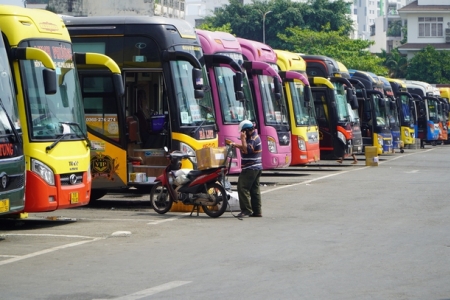 Bảo đảm trật tự, an toàn giao thông, xử lý nghiêm tình trạng tăng giá vé bất hợp lý dịp Tết