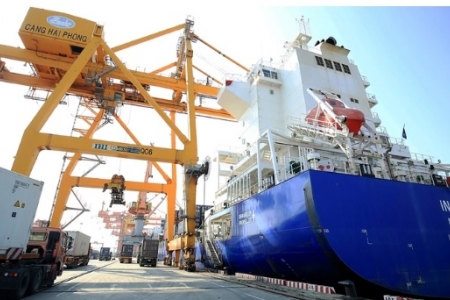 Ưu tiên tăng trưởng gắn với ổn định kinh tế vĩ mô