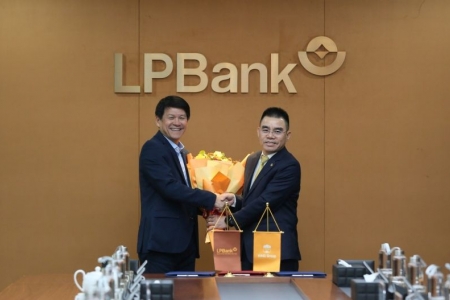 Ông Vũ Tiến Thành trở thành tân HLV trưởng CLB Bóng đá LPBank Hoàng Anh Gia Lai