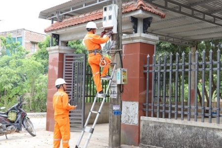 PC Quảng Bình: Phát hiện và xử lý hơn 1.300 vụ vi phạm sử dụng điện