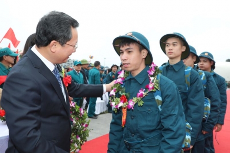 Hơn 2.100 thanh niên ưu tú của Quảng Ninh phấn khởi lên đường nhập ngũ