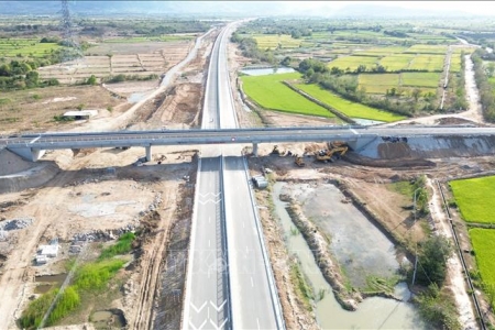 Yêu cầu 3 địa phương quyết liệt thúc đẩy giải ngân vốn đầu tư công