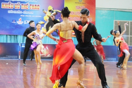 Giải vô địch dancesport toàn quốc đang diễn ra tại Vũng Tàu