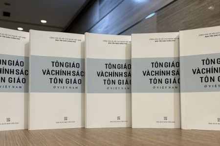 Quyền con người thể hiện bằng chủ trương, chính sách về tín ngưỡng, tôn giáo trong xây dựng và phát triển đất nước