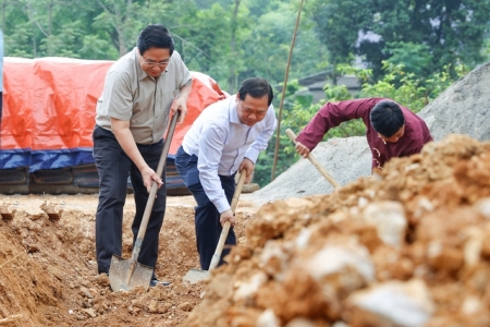 Chung tay xóa nhà tạm, nhà dột nát cho người nghèo, người yếu thế để không ai bị bỏ lại phía sau