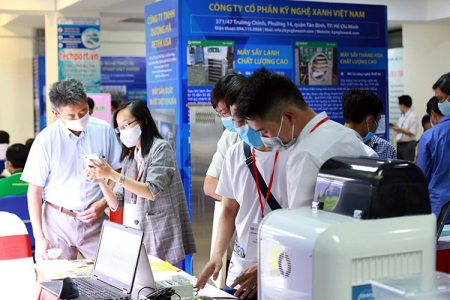 Phát triển thị trường khoa học và công nghệ đồng bộ, hiệu quả, hiện đại và hội nhập