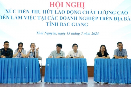 Bắc Giang: Doanh nghiệp khát lao động chất lượng cao, đến trường đại học để hút lao động