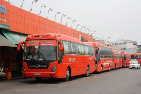 Thương hiệu Phương Trang từng dính “lùm xùm” liên quan đến vận chuyển hàng lậu, nợ thuế