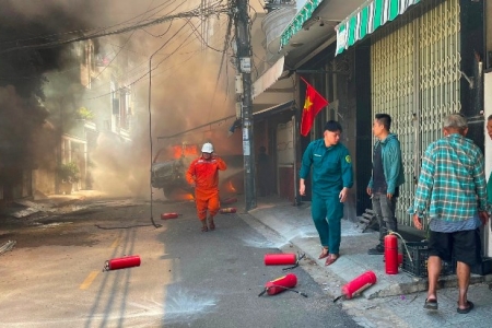 Cháy liên hoàn trong khu dân cư ở quận Thanh Khê