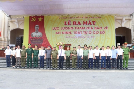 Nam Định ra mắt lực lượng tham gia bảo vệ an ninh, trật tự ở cơ sở