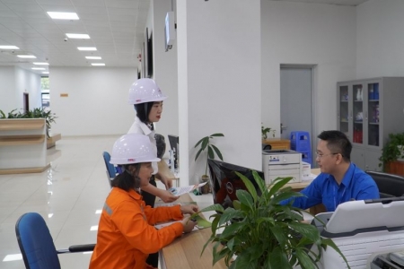 PC Quảng Ninh: Tăng cường các hoạt động tuyên truyền để “Tiết kiệm điện trở thành thói quen”