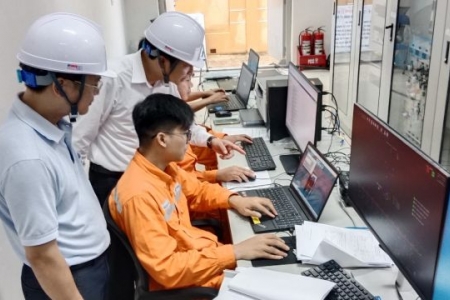 PC Lạng Sơn: Nghiệm thu đóng điện đường dây 110 kV và Trạm biến áp 110 kV Bình Gia