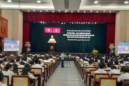 TP. HCM tuyên dương hơn 500 học sinh giỏi, giáo viên giỏi