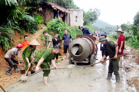 Bộ trưởng Bộ Công an Lương Tam Quang: Xây dựng lực lượng Công an nhân dân 'vì dân phục vụ và dựa vào dân mà làm việc'