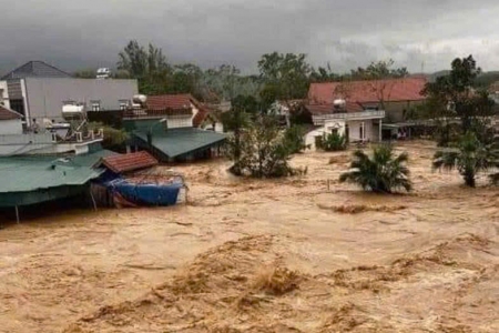 Quảng Ninh: Vỡ công trình thủy lợi Hà Thanh, 400 hộ dân chìm trong biển nước