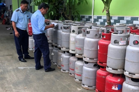 Kiên Giang: Thu giữ 140 chai LPG có dấu hiệu trao đổi, lưu giữ, thu gom không thuộc sở hữu