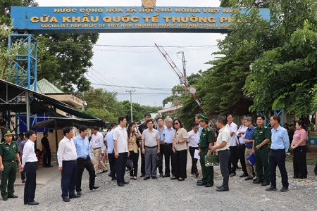 Đồng Tháp: Khảo sát về việc mở Cửa khẩu Quốc tế đường bộ Thường Phước