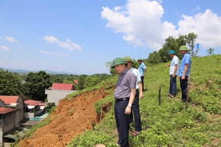 Phó Bí thư Thường trực Tỉnh uỷ Thanh Hóa kiểm tra tình hình ứng phó với thiên tai tại huyện Thạch Thành