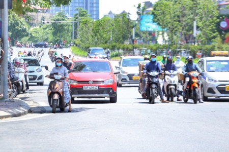 Thời tiết ngày 25/9: Nắng nóng kéo dài từ Bắc vào Nam