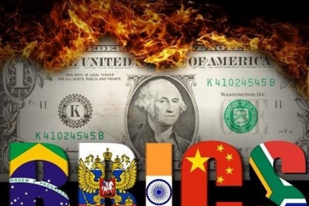 Các hoạt động của BRICS đang gây rắc rối cho dự trữ USD từ mọi hướng