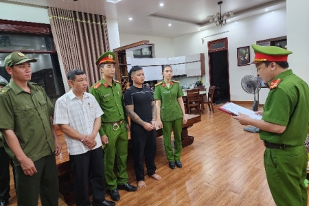 Bắt đối tượng cho vay với lãi suất “cắt cổ” lên đến 365%/năm