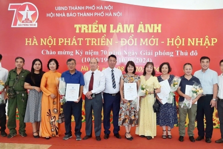 70 tác phẩm xuất sắc tại triển lãm ảnh về “Hà Nội phát triển - đổi mới - hội nhập”