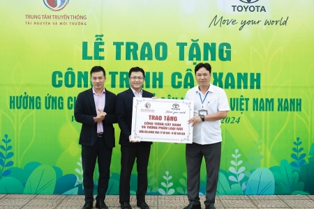 Toyota Việt Nam tiếp tục triển khai Chương trình “Một tỷ cây xanh - Vì Việt Nam xanh” năm 2024 tại tỉnh Vĩnh Phúc và Quảng Nam