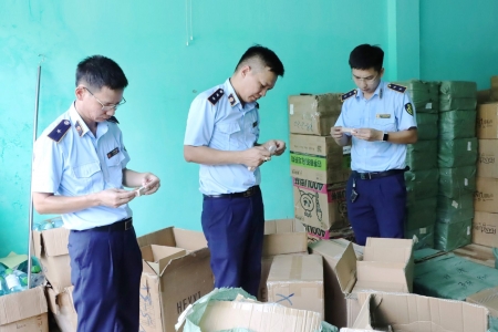 Ngành Quản lý thị trường Bắc Ninh không ngưng nghỉ chống hàng giả, hàng lậu