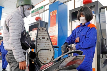 Giá xăng dầu hôm nay 15/4: Xăng dầu thế giới tăng nhẹ